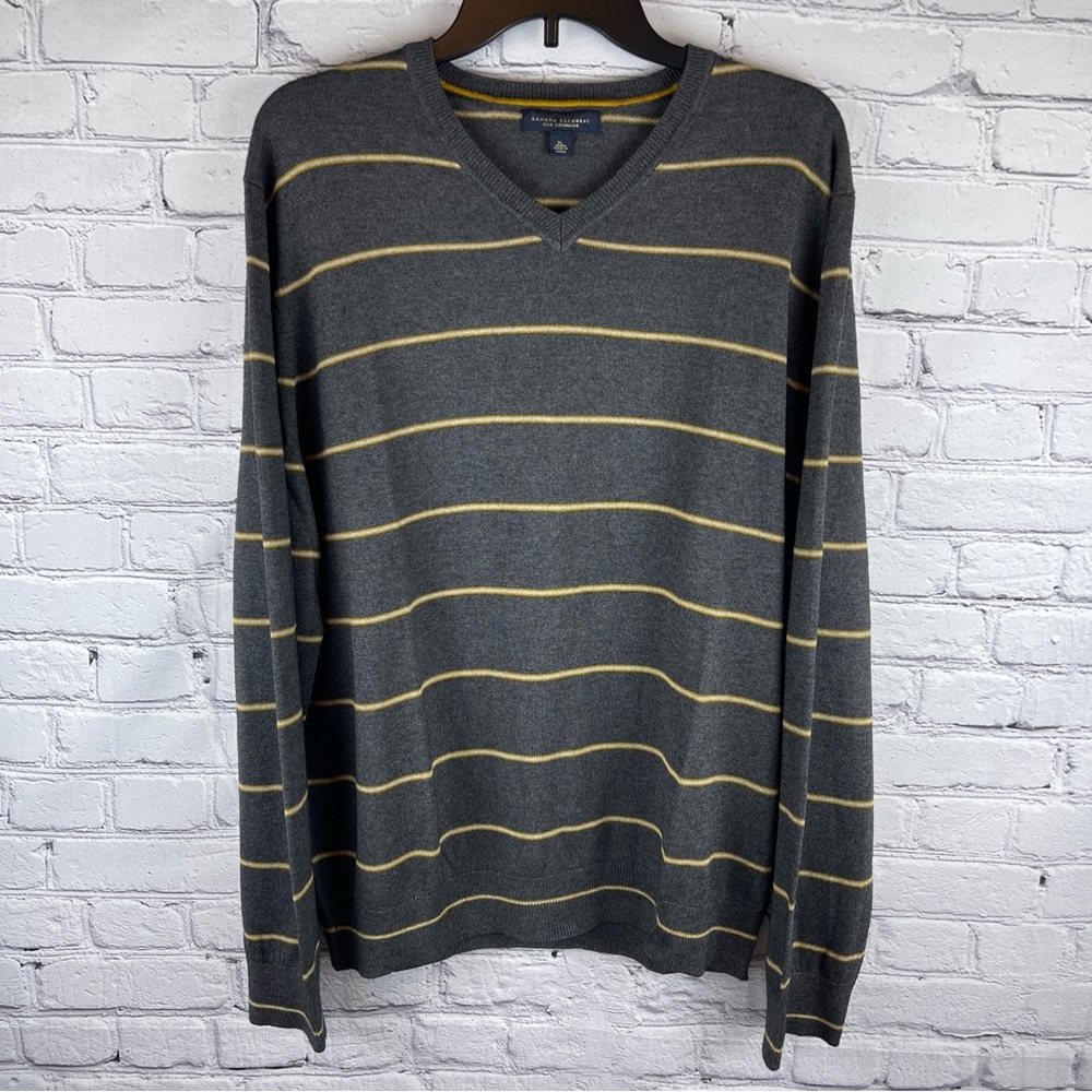 Banana Republic Sweater‎ Mens Large Green V-Neck Long Sleeve Pullover 100% Wool